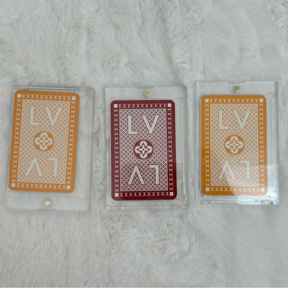 Louis Vuitton playing cards with case - Picture 1 of 2